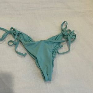 Frankies bikinis blue cheeky bottoms